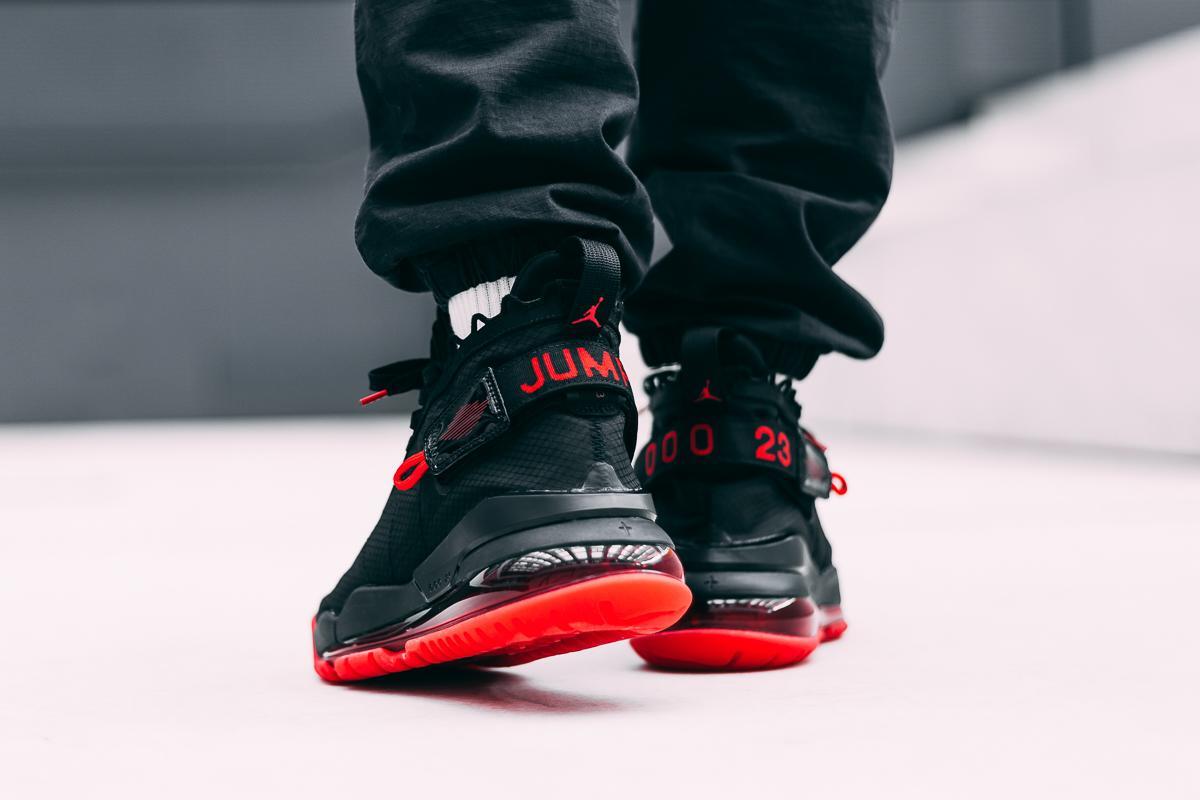 Jordan proto outlet max 720 bred